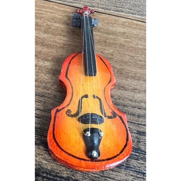Dollhouse Mini Wooden Violin Instrument - Picture 5 of 8